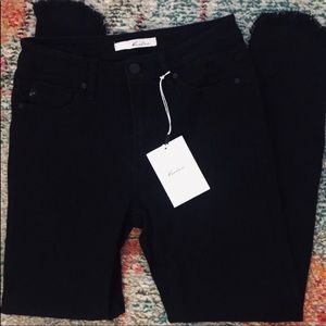 KanCan jeans, black size 26! NEVER WORN!